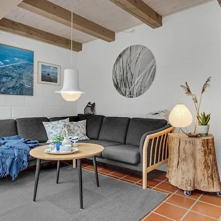 4 Bedroom Lovely In
